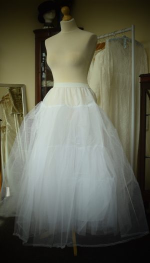 Long 'hoopless crinoline' style petticoat